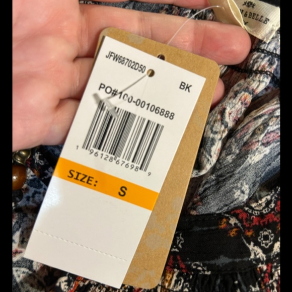 Mason & Belle Peasant Boho Top/Blouse Black/Red/ Multicolor Size S - NWT - Picture 12 of 14